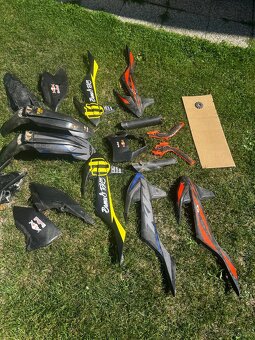 Plasty na Ktm exc - 2