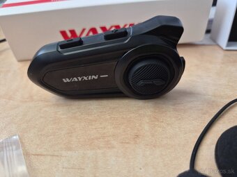 Wayxin R18, komunikator, interkom - 2