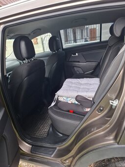 Predám Kia Sportage 1.7crdi - 2