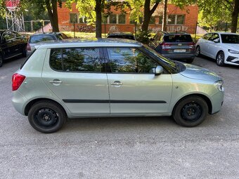 Skoda fabia 1.2 HTP - 2