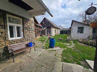 Rodinný dom / Chalupa priamo v obci Lubina - 2