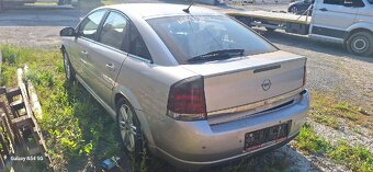 Opel Vectra 2.2 92kW - 2