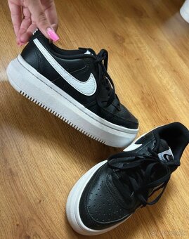 Dámske tenisky Nike - 2