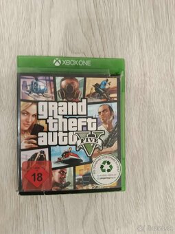 Xbox One S s mechanikou 1Tb - 2