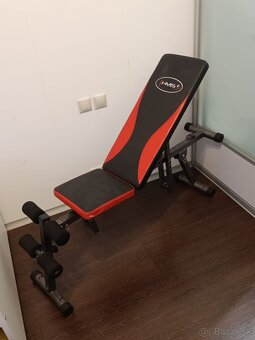 Predám polohovateľnu posilňovaciu lavicu typu HMS L 8301 - 2