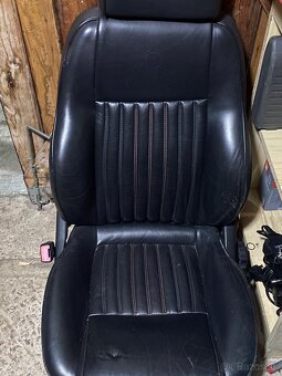 Sedačky Alfa Romeo - 2