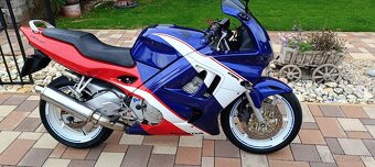 Honda CBR 600f - 2