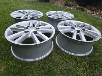 Predam originál disky toyota R16 - 2