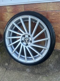 5x112 R19 Vossen - 2