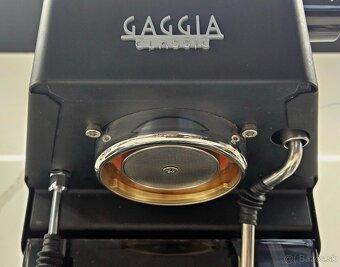 Prodám pákový kávovar Gaggia New Classic EVO BC + váha - 2