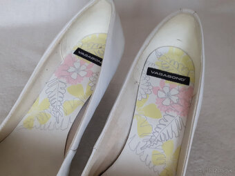 Dámske biele kožené nové lodičky Vagabond č.41 - 2