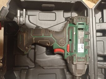 Razovy uťahovak Parkside - 2