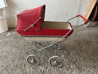 Retro kočík pre bábiky - 2