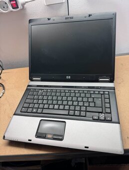 Predám použitý notebook HP 6730b. Core2Duo 2x2,40GHz. 4gbram - 2