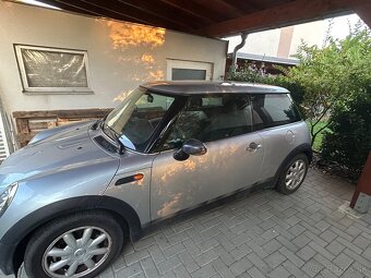 Mini Cooper One 1.6 66KW - 2