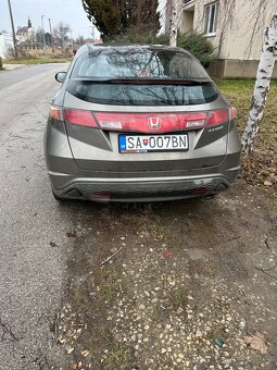 Honda Civic 8g 1.4 - 2