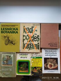 PREDÁM RÔZNE ODBORNÉ KNIHY A UČEBNICE., - 2