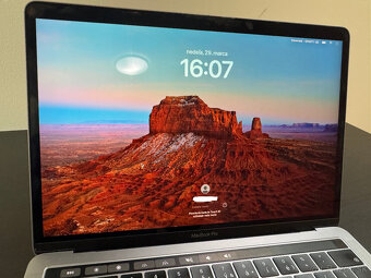 Predám MacBook Pro 13" - 2