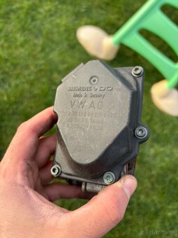 skrtacia klapka vw golf 5 variant 1.9tdi 77kw - 2