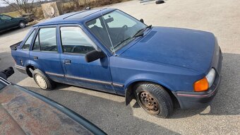 Ford Escort 1.3 rok 1986 - 2