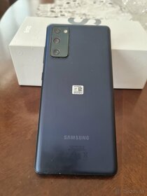 Samsung galaxy S20FE - 2