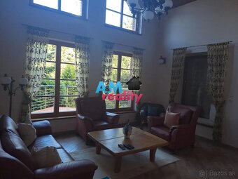 TOP Honosný rodinný dom Trenčianske Teplice 2982 m2 - 2