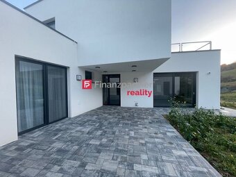 Luxusná výnimočná 5izb mezonetová vila v Prešove (F544-12-A - 2