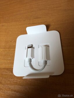 Apple Lightning to Headphone Adapter - 2