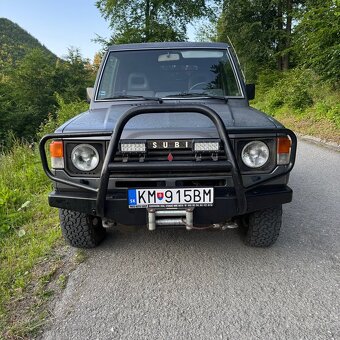 Mitsubishi Pajero - 2