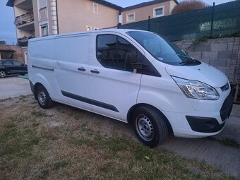 FORD TRANSIT CUSTOM 2,2TDCI OBYTNÝ DLHÁ VERZIA - 2