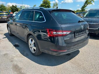 Škoda Superb - 2