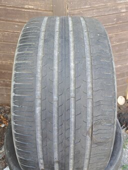 Ponúkame 4 letné pneumatiky Continenta 315/30 R22 275/35 R22 - 2
