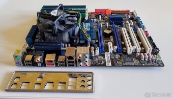 Asus P6T + i7 920 + 24 GB DDR3 - 2