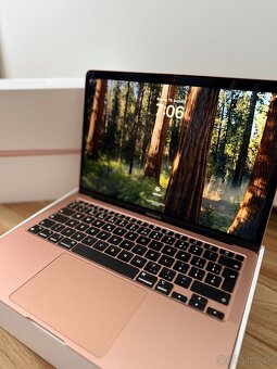 Predám Macbook AIR M1, 256GB, TOP STAV - 2