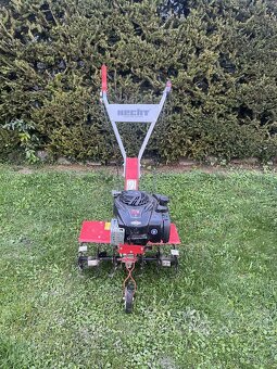Rotovadlo Hecht 746 BS - 2