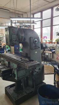 Vertikální frézka TOS FA 3 AV - 2