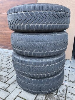 Disky z MB - R16 5x112 et33 + pneu - 2