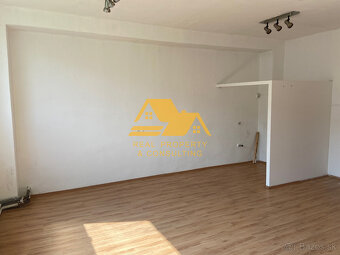 Prenajmem obchodné priestory v Nových Zámkoch - 2