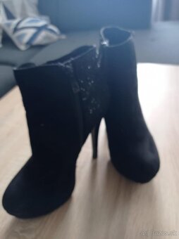 Kotníkové čižmy 38 - 2