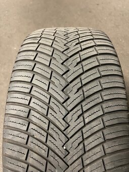 P: Pirelli Scorpion SF2 255/40 R20 celorocna pneu - 2