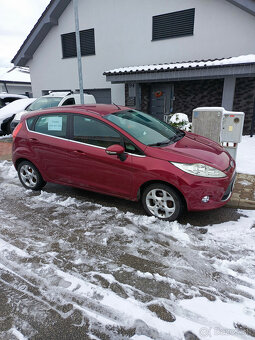 Ford Fieste 1,25 benzín 60kw - 2
