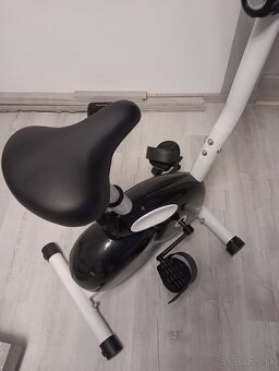 Stacionarny bicykel - 2