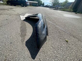 Pravý predný blatník Mercedes CLS w219 c219 - 2