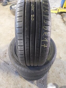 Pneu 225/50R17 - 2