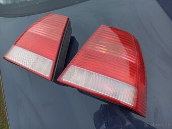 Zadne svetlá VW Bora sedan - 2