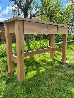 Konzolový stolík - 2