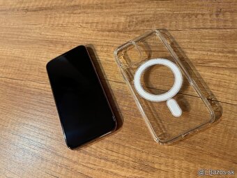 Iphone 11 Pro 246GB Gold - 2