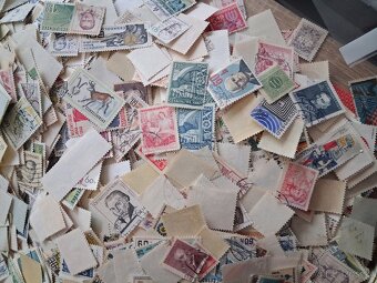 Známky mix Československo 0,500kg   2 - 2