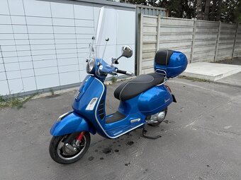 Vespa GTS 300 - 2