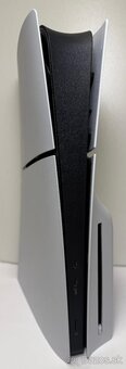 Predám Playstation 5 SLIM 1TB - 2